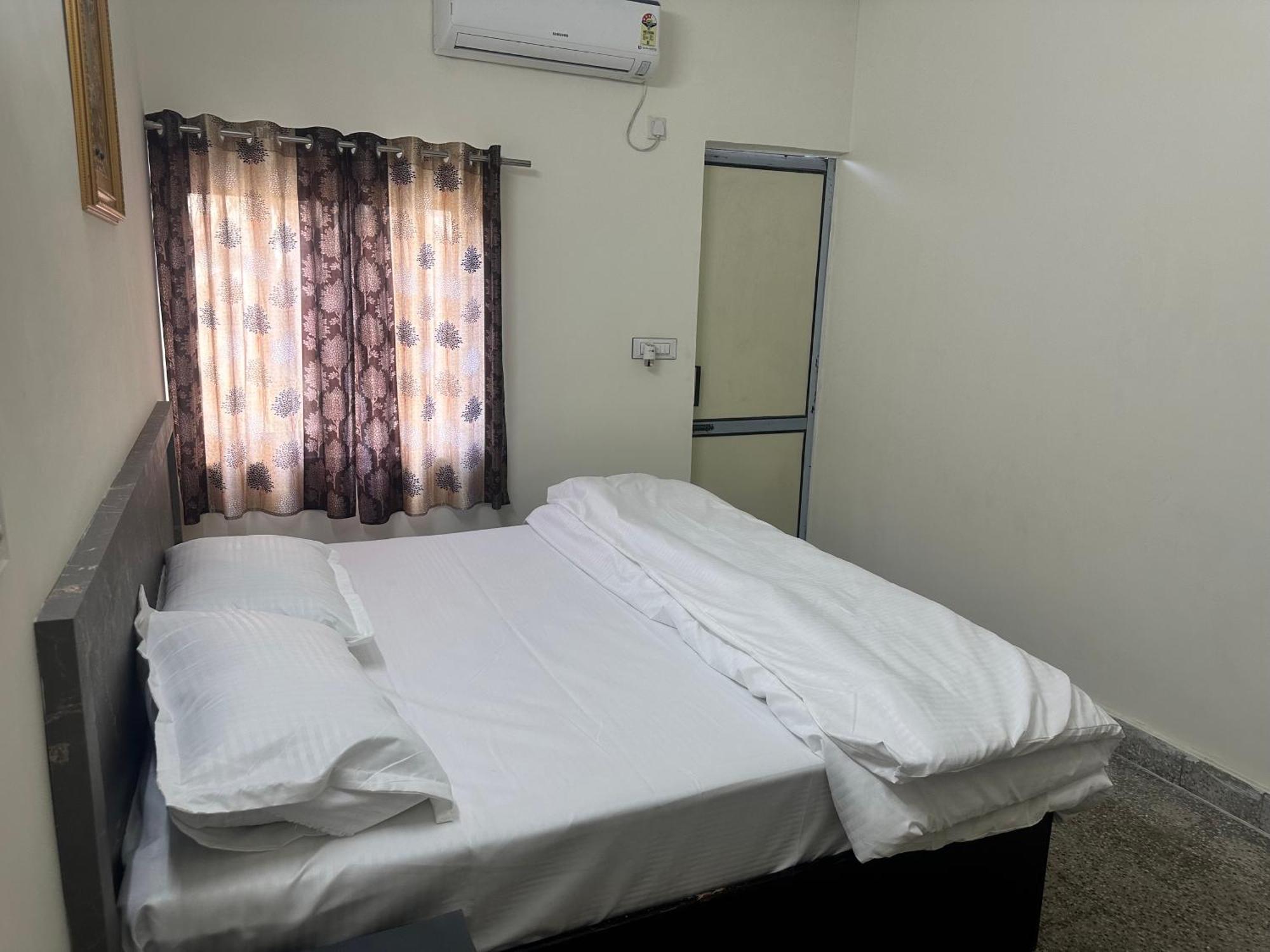 Jb Villa Home Stay Jaipur Bagian luar foto